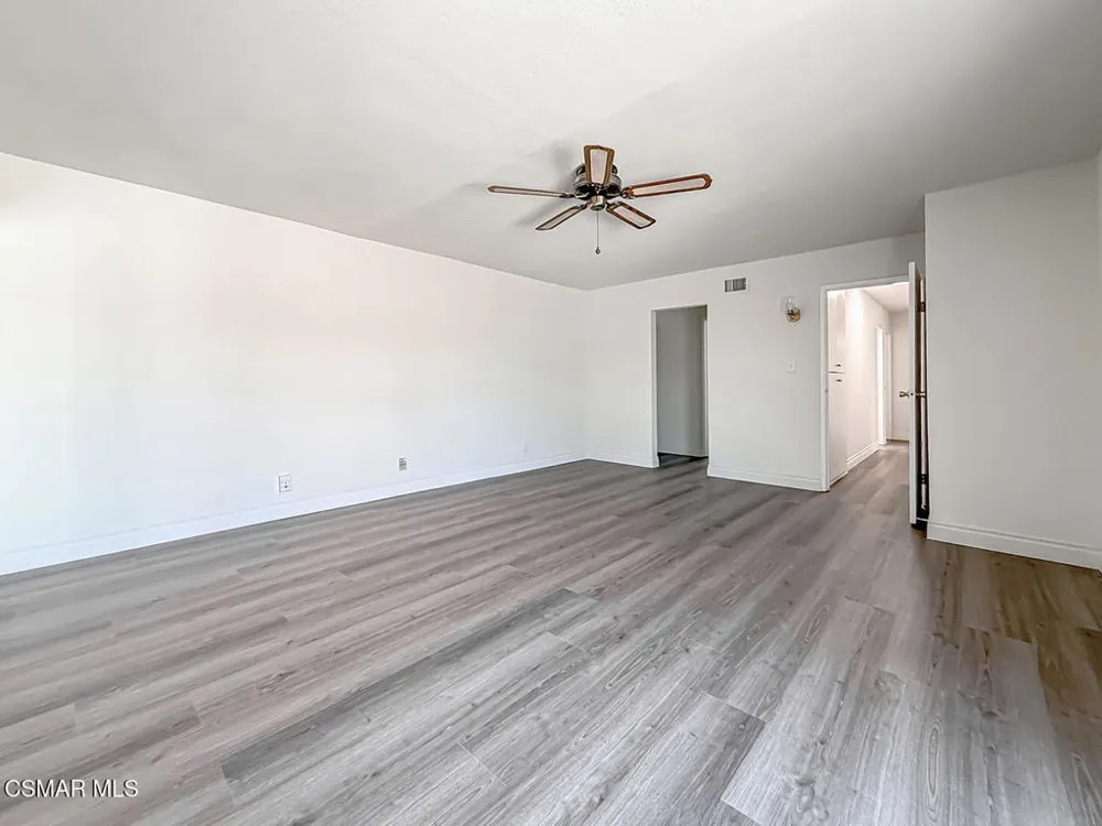 248 Virginia Drive Newbury Park, CA 91320