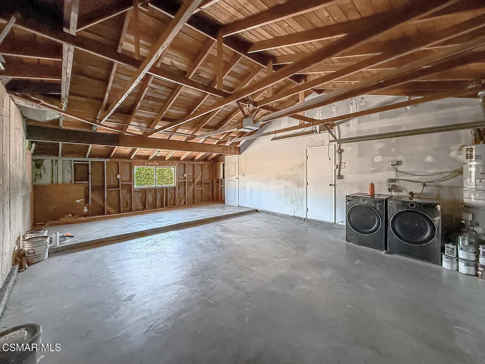 248 Virginia Drive Newbury Park, CA 91320
