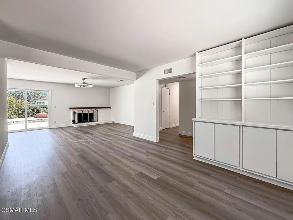 248 Virginia Drive Newbury Park, CA 91320
