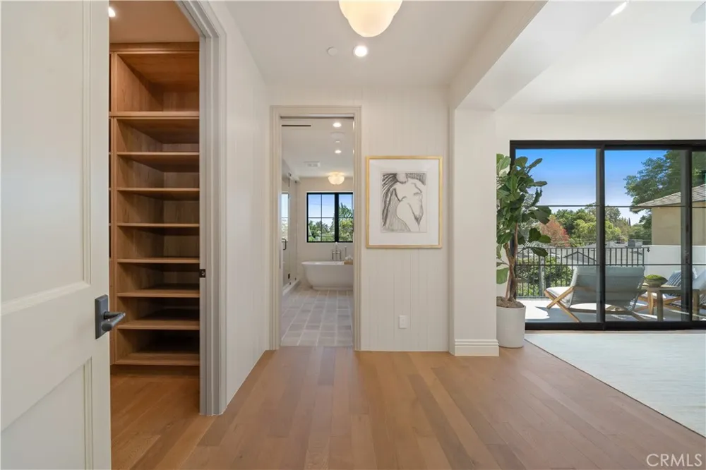4538 Wortser Avenue Studio City, CA 91604