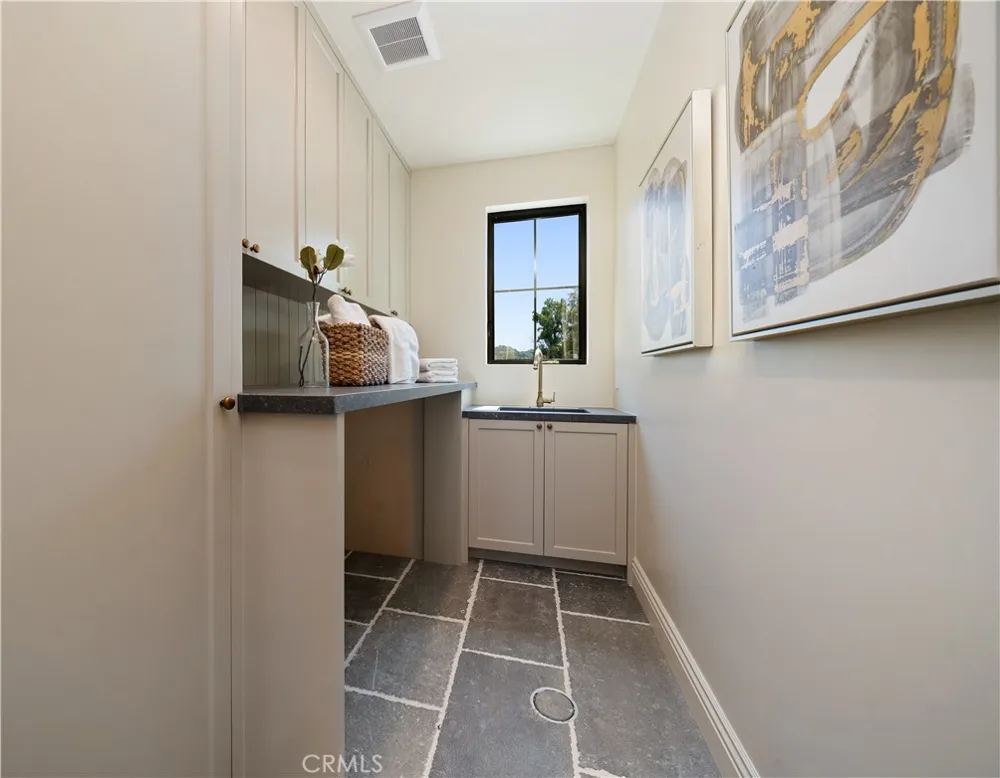 4538 Wortser Avenue Studio City, CA 91604