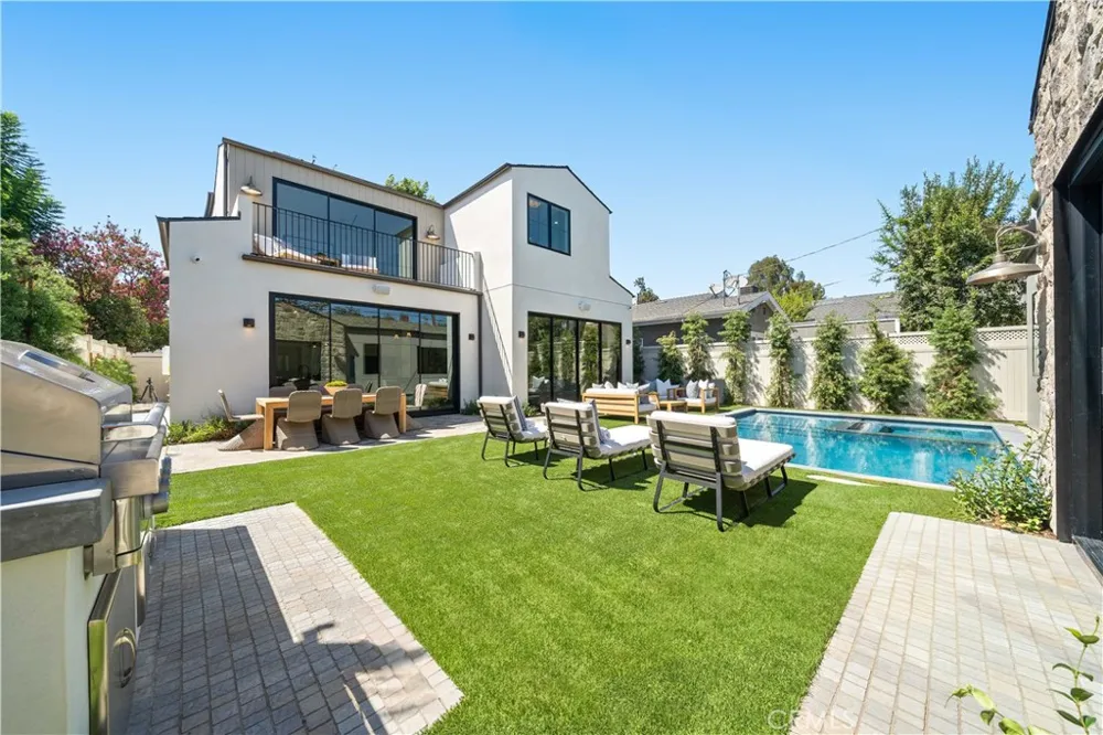 4538 Wortser Avenue Studio City, CA 91604