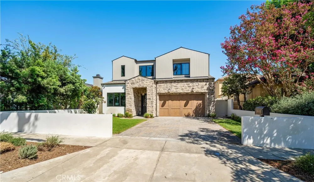 4538 Wortser Avenue Studio City, CA 91604
