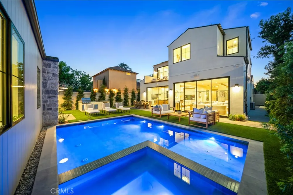 4538 Wortser Avenue Studio City, CA 91604