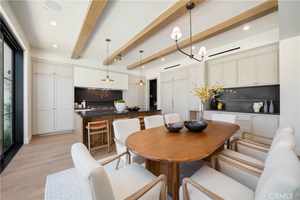 4538 Wortser Avenue Studio City, CA 91604