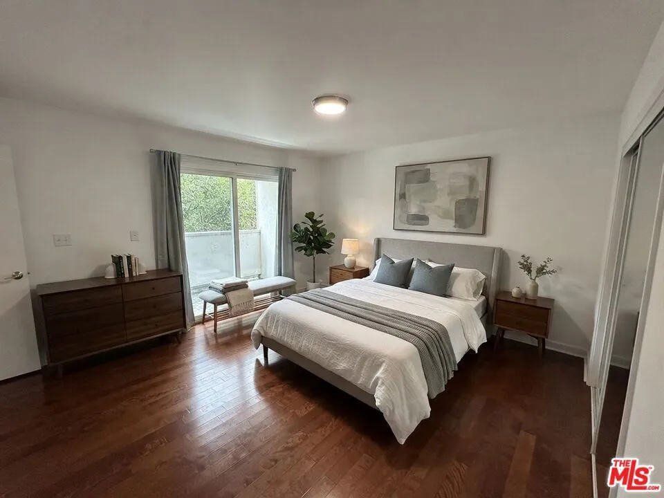 811 S Bedford Street #204 Los Angeles, CA 90035