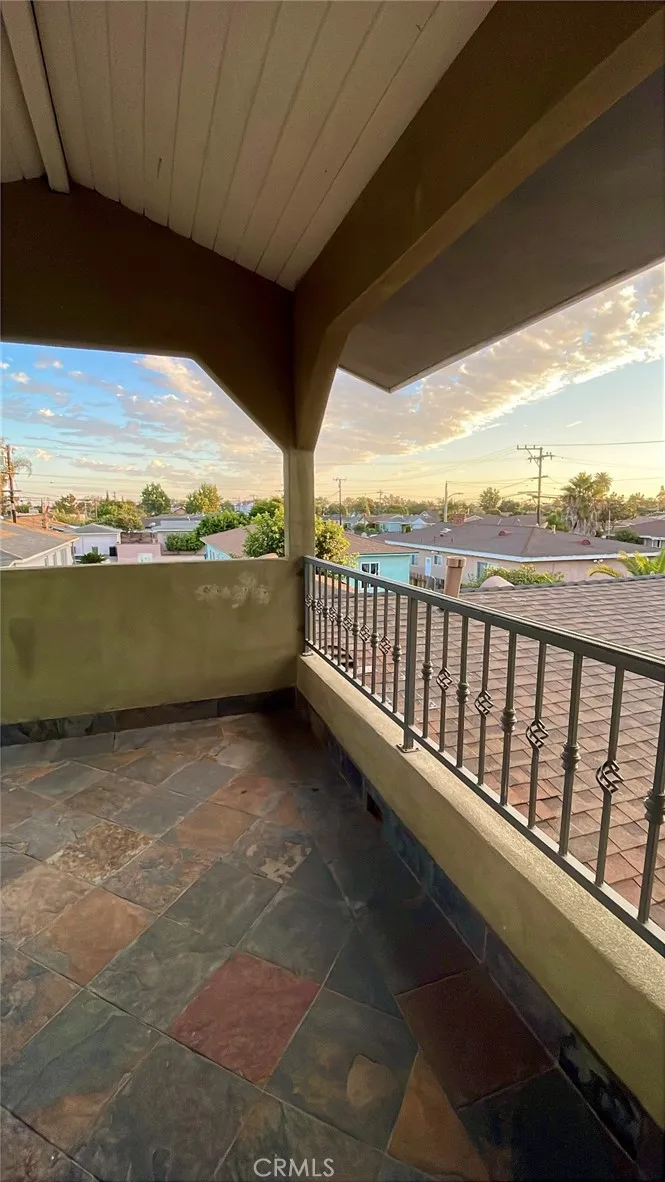 10818 Yukon Avenue #10818 Inglewood, CA 90303