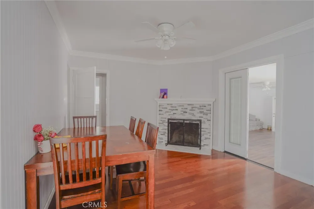 404 Poinsettia Compton, CA 90221