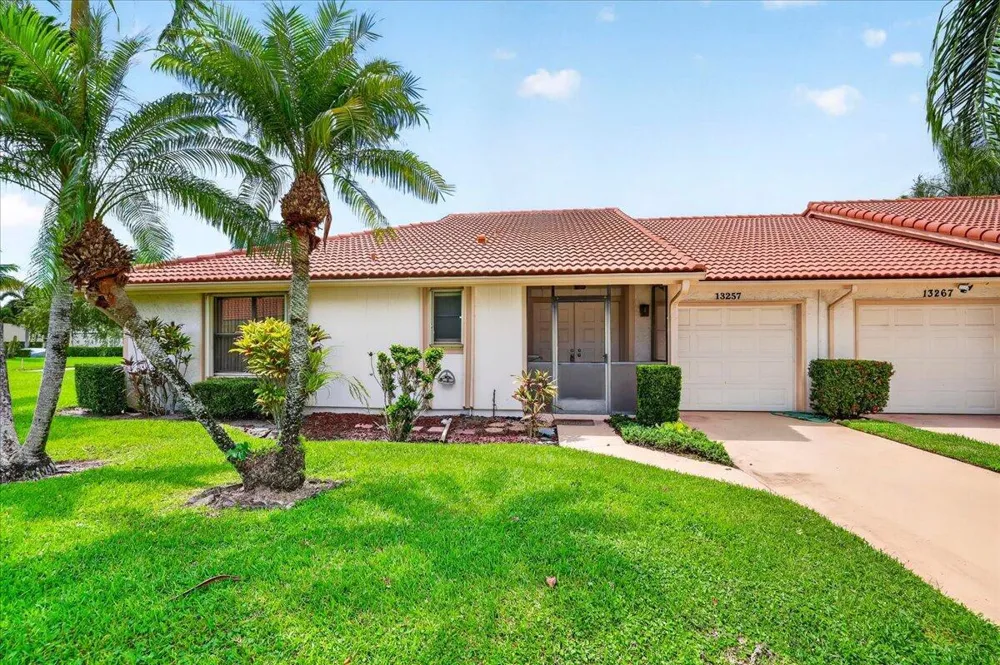 13257 Touchstone Place Palm Beach Gardens, FL 33418