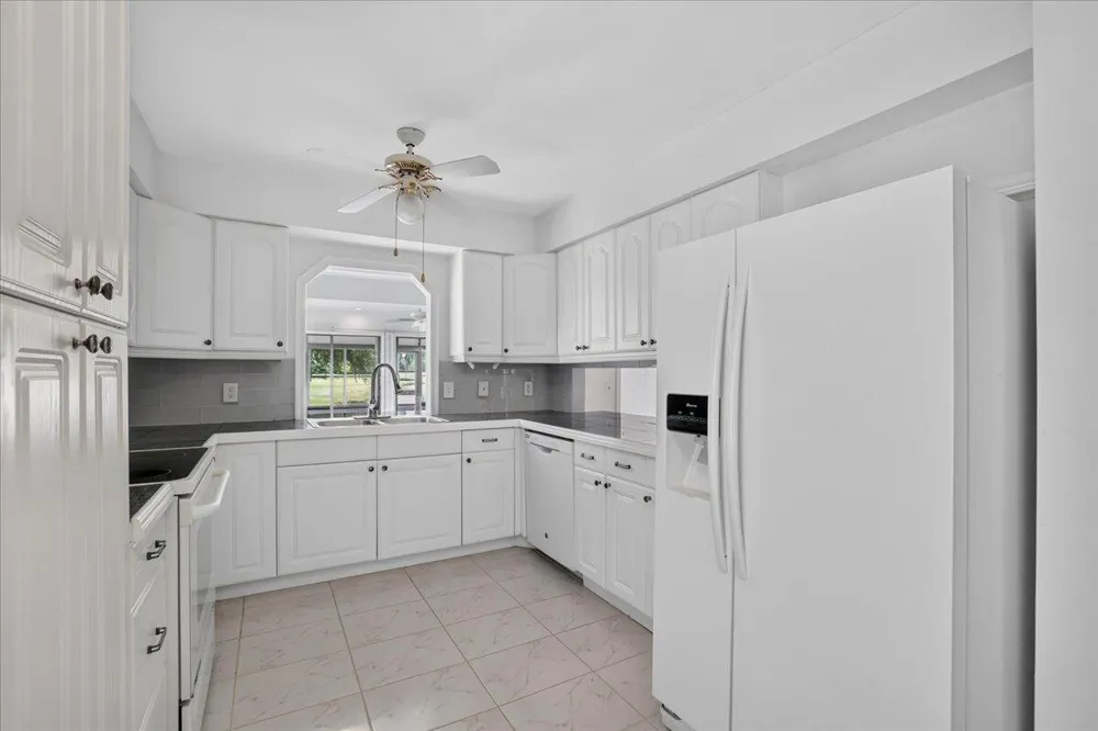 13257 Touchstone Place Palm Beach Gardens, FL 33418