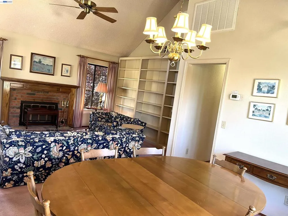 2510 Galleon Pl San Leandro, CA 94577