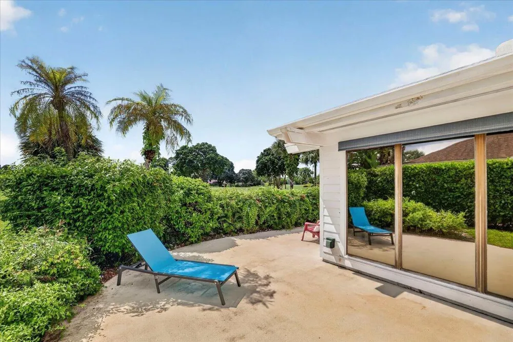 13867 EASTPOINTE WAY Palm Beach Gardens, FL 33418