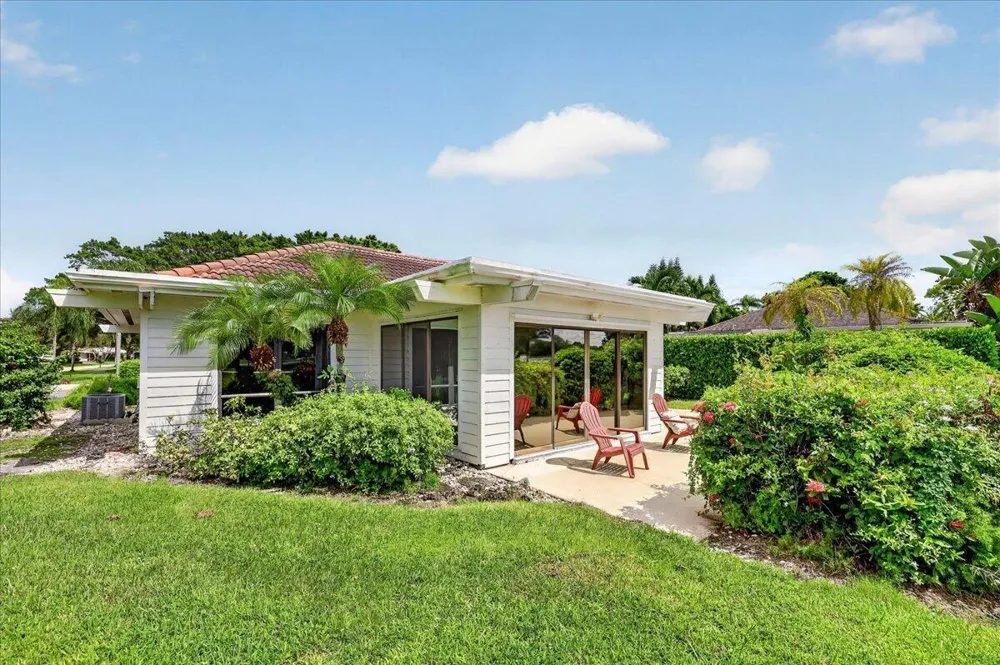 13867 EASTPOINTE WAY Palm Beach Gardens, FL 33418