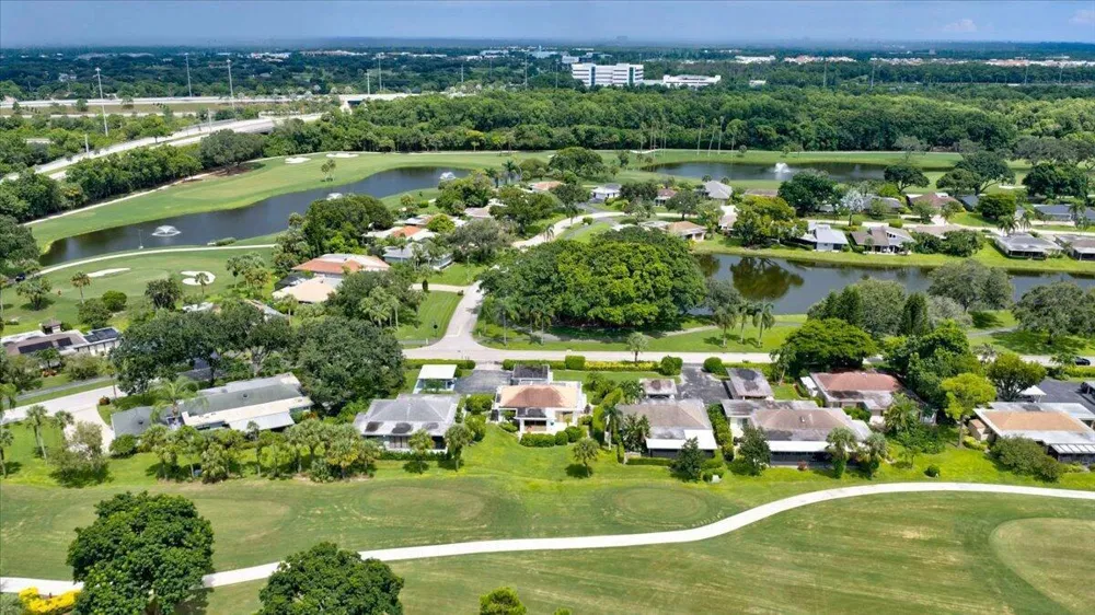 13867 EASTPOINTE WAY Palm Beach Gardens, FL 33418