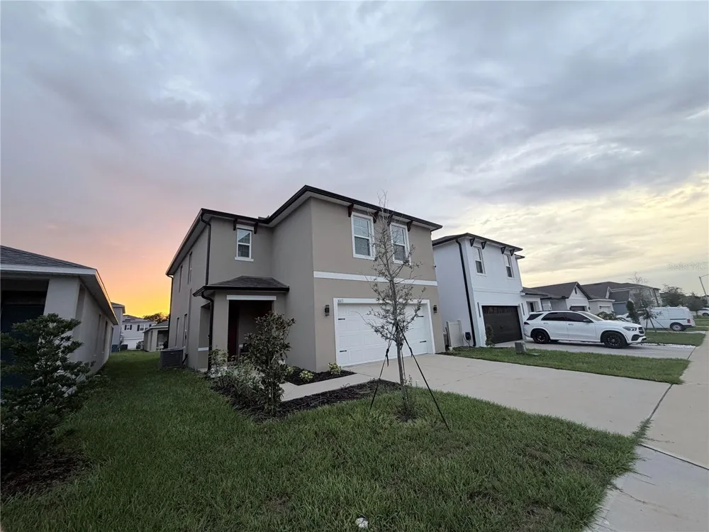 3013 MOULIN ROAD Davenport, FL 33837