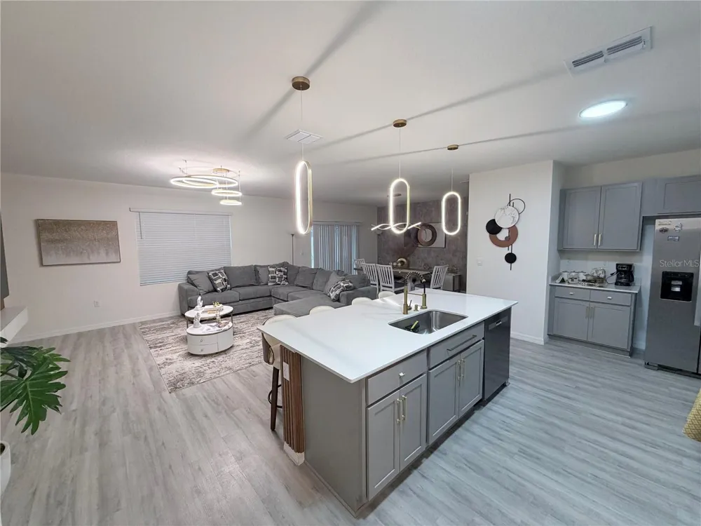 3013 MOULIN ROAD Davenport, FL 33837