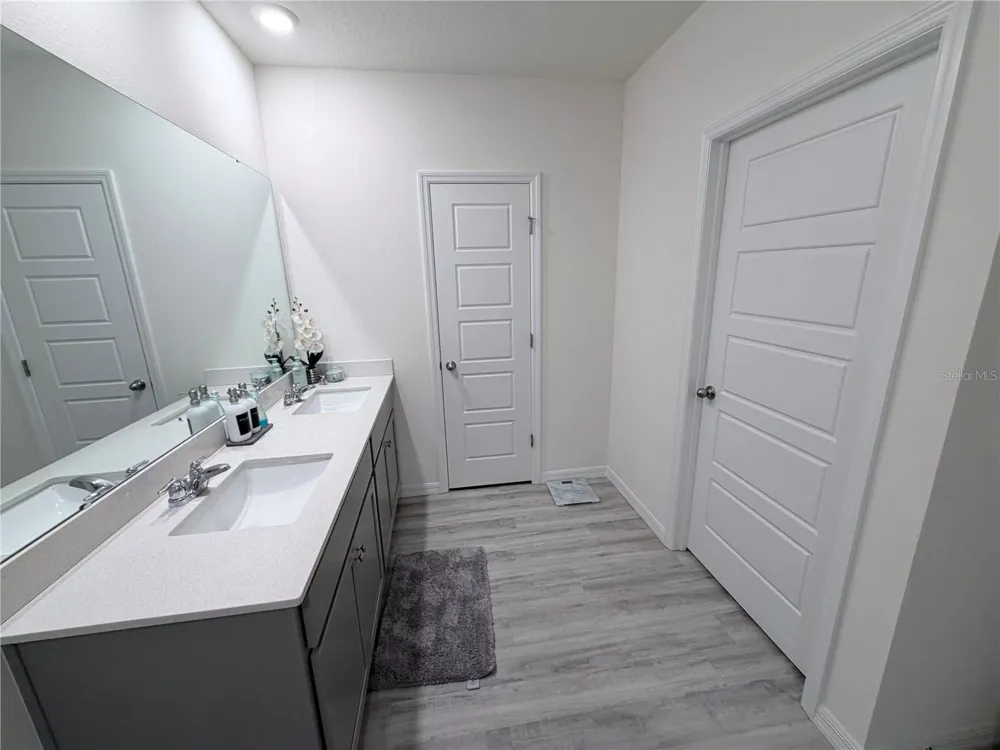 3013 MOULIN ROAD Davenport, FL 33837