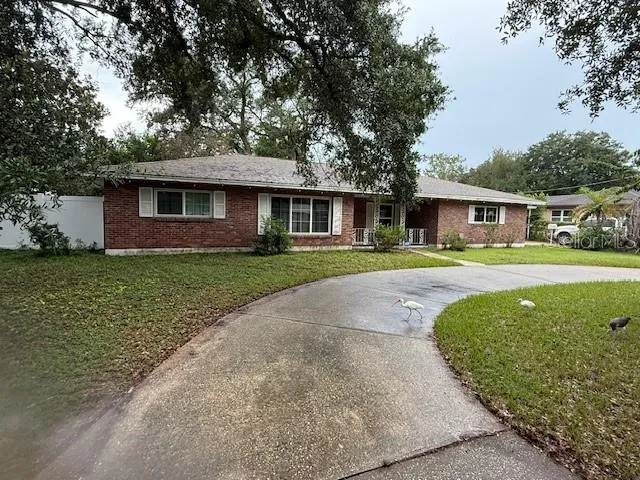 1009 E NORTH STREET Tampa, FL 33604