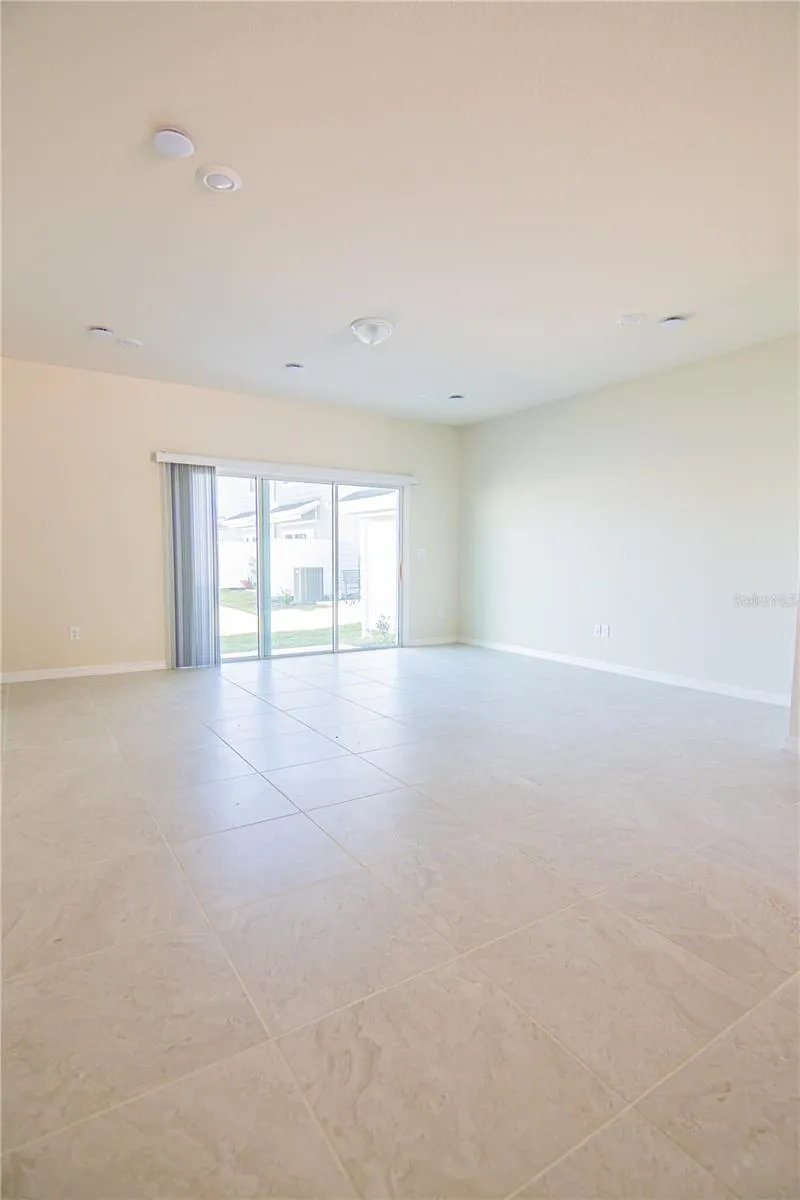 4647 GREEN PALM LANE Kissimmee, FL 34746