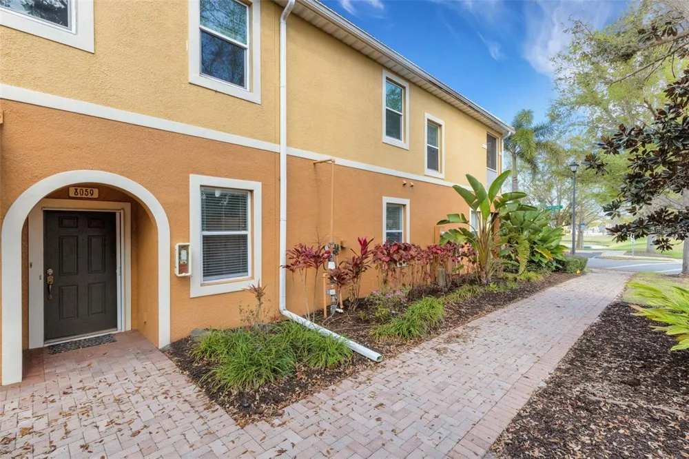 8059 LIMESTONE LANE #16-101 Sarasota, FL 34233