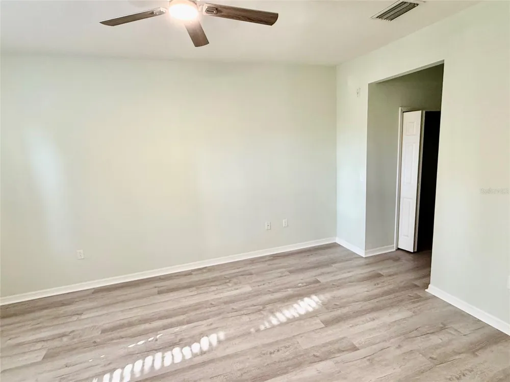 8059 LIMESTONE LANE #16-101 Sarasota, FL 34233
