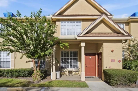 846 GRAND REGENCY POINTE #101