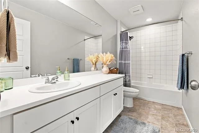 27900 E 6th Place Aurora, CO 80018