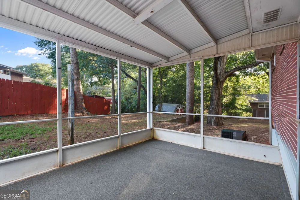 5686 Skyland DR Forest Park, GA 30297