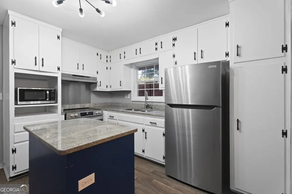 5686 Skyland DR Forest Park, GA 30297