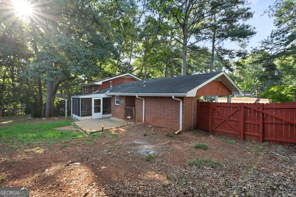 5686 Skyland DR Forest Park, GA 30297