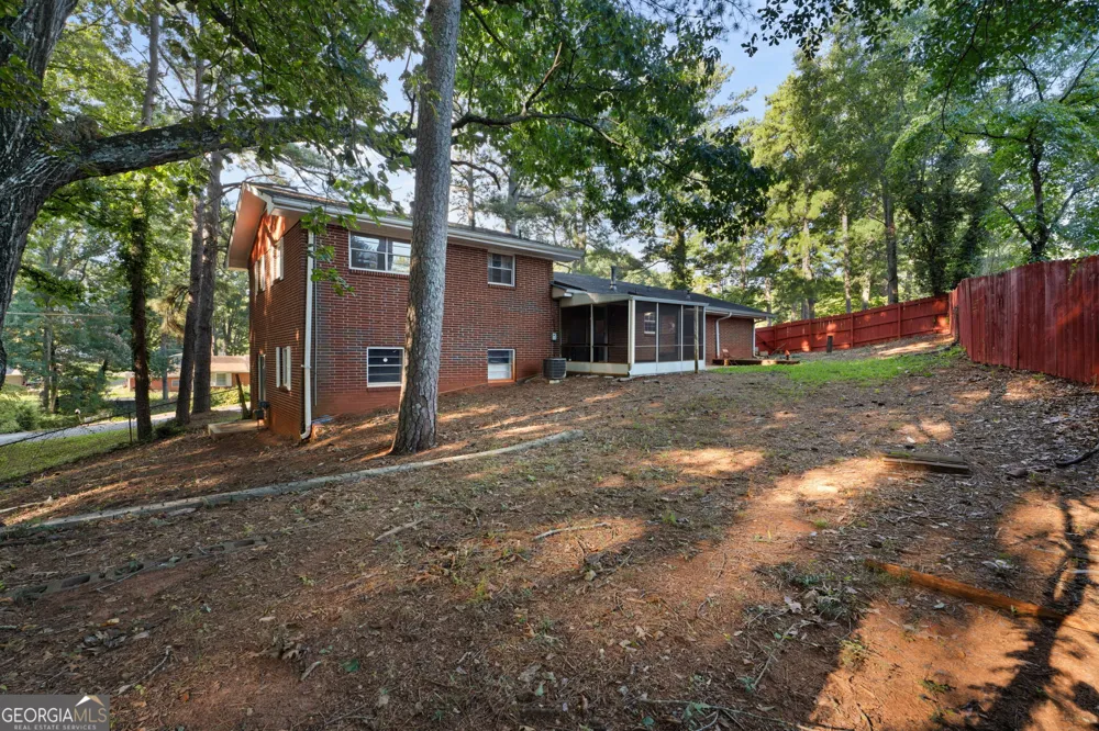 5686 Skyland DR Forest Park, GA 30297