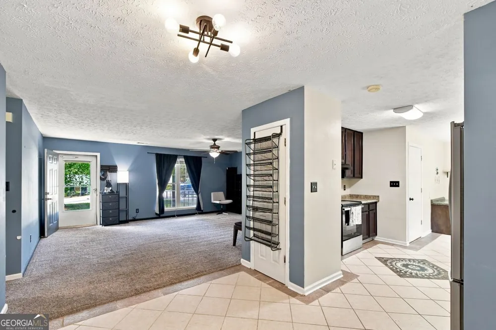 105 Gwenellen DR Locust Grove, GA 30248