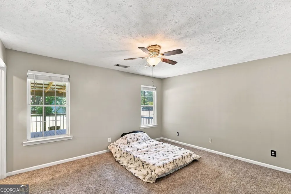 105 Gwenellen DR Locust Grove, GA 30248