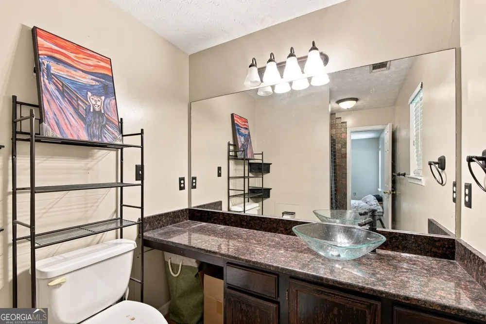 105 Gwenellen DR Locust Grove, GA 30248