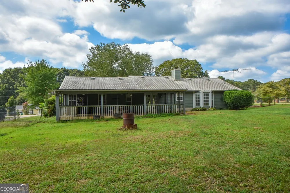 105 Gwenellen DR Locust Grove, GA 30248