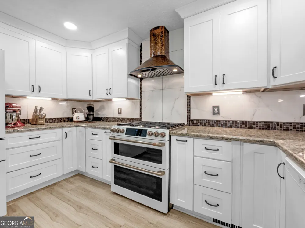 12609 Old Well CT Hampton, GA 30228