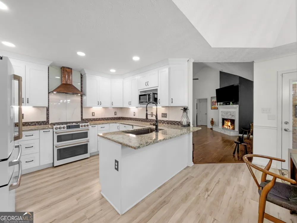 12609 Old Well CT Hampton, GA 30228