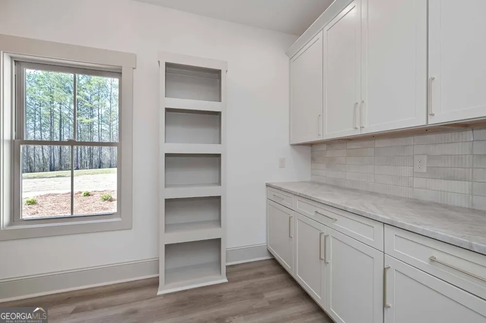 153 Riversong RD Carrollton, GA 30117