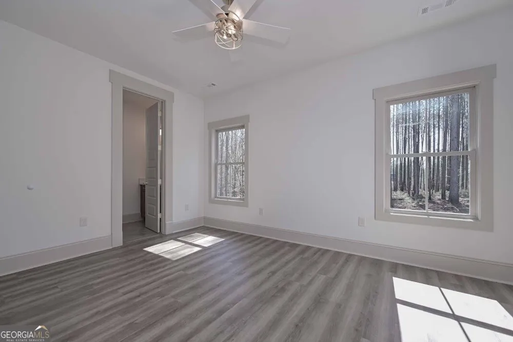 153 Riversong RD Carrollton, GA 30117