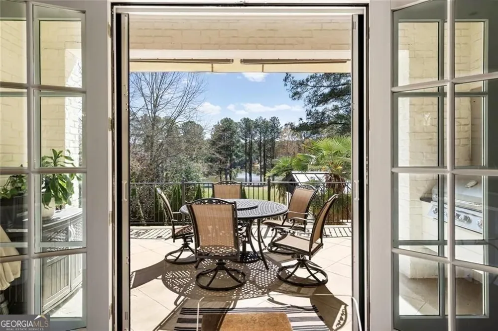 2270 Blackheath TRCE Alpharetta, GA 30005