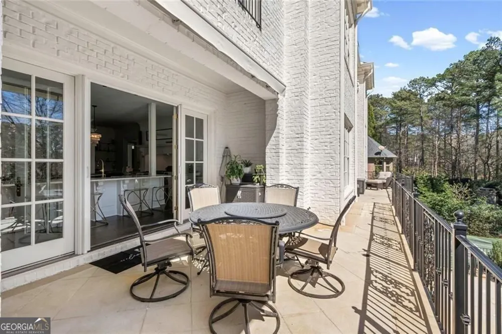 2270 Blackheath TRCE Alpharetta, GA 30005