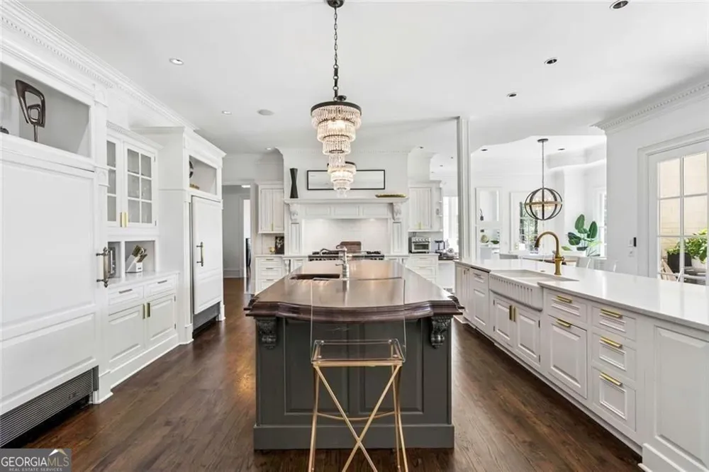 2270 Blackheath TRCE Alpharetta, GA 30005