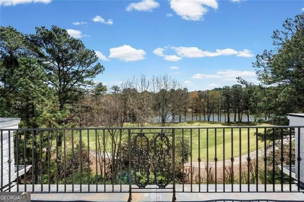 2270 Blackheath TRCE Alpharetta, GA 30005