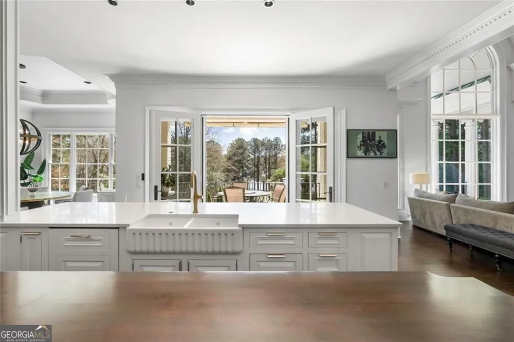 2270 Blackheath TRCE Alpharetta, GA 30005