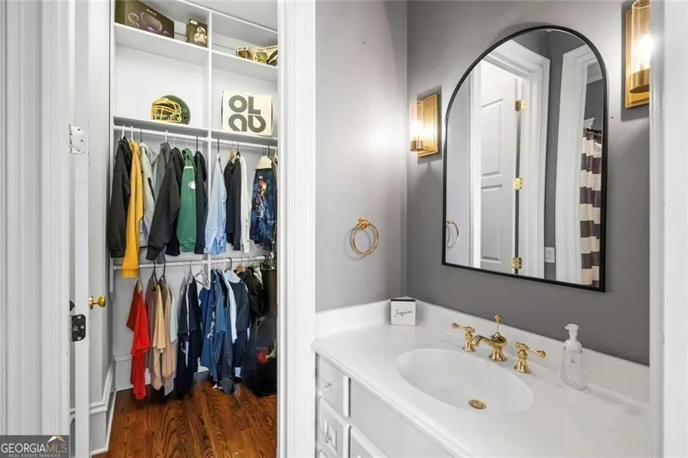 2270 Blackheath TRCE Alpharetta, GA 30005