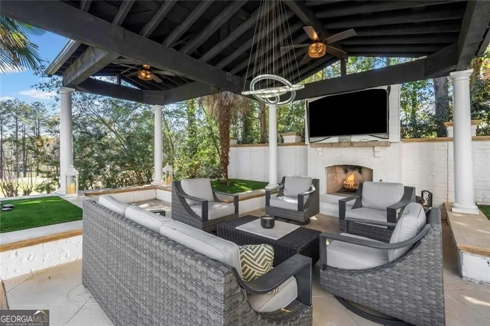 2270 Blackheath TRCE Alpharetta, GA 30005