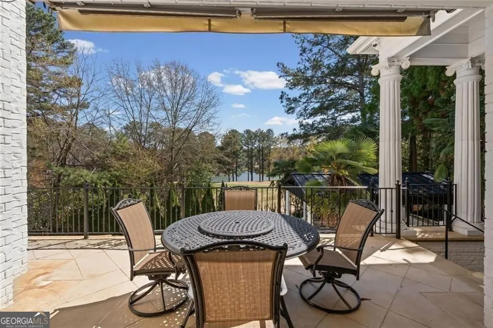 2270 Blackheath TRCE Alpharetta, GA 30005