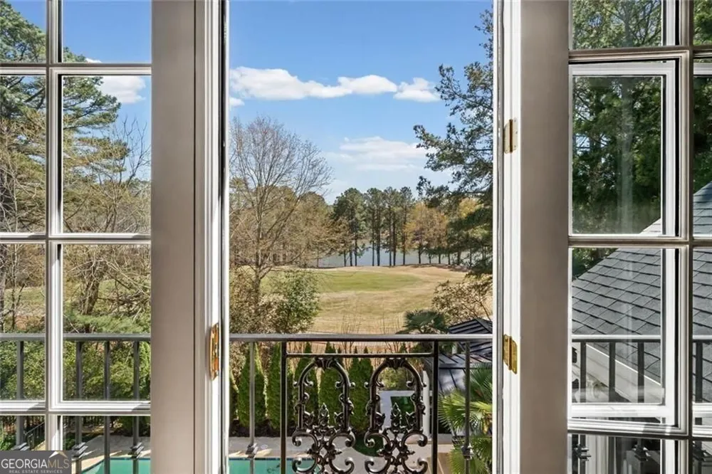 2270 Blackheath TRCE Alpharetta, GA 30005