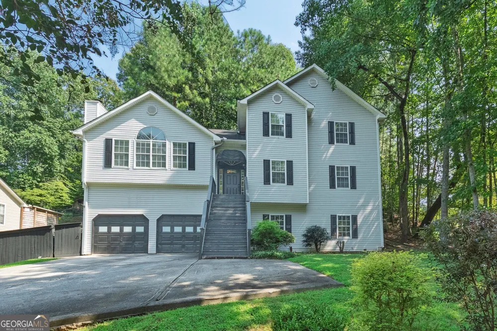 6484 Victory DR Acworth, GA 30102