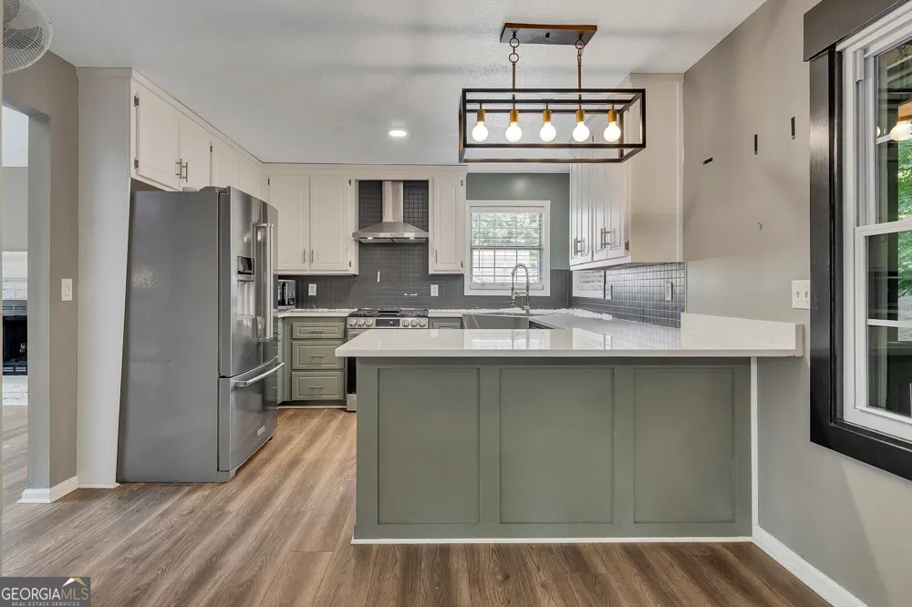 6484 Victory DR Acworth, GA 30102